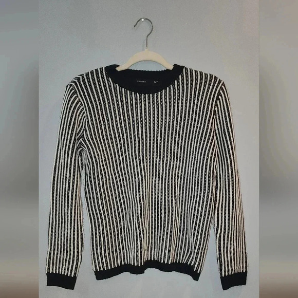 Womens Forever 21 Striped Cable Knit Sweater Size Small - Picture 1 of 4